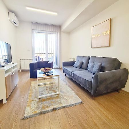 Smart Apartments Skopje Bagian luar foto