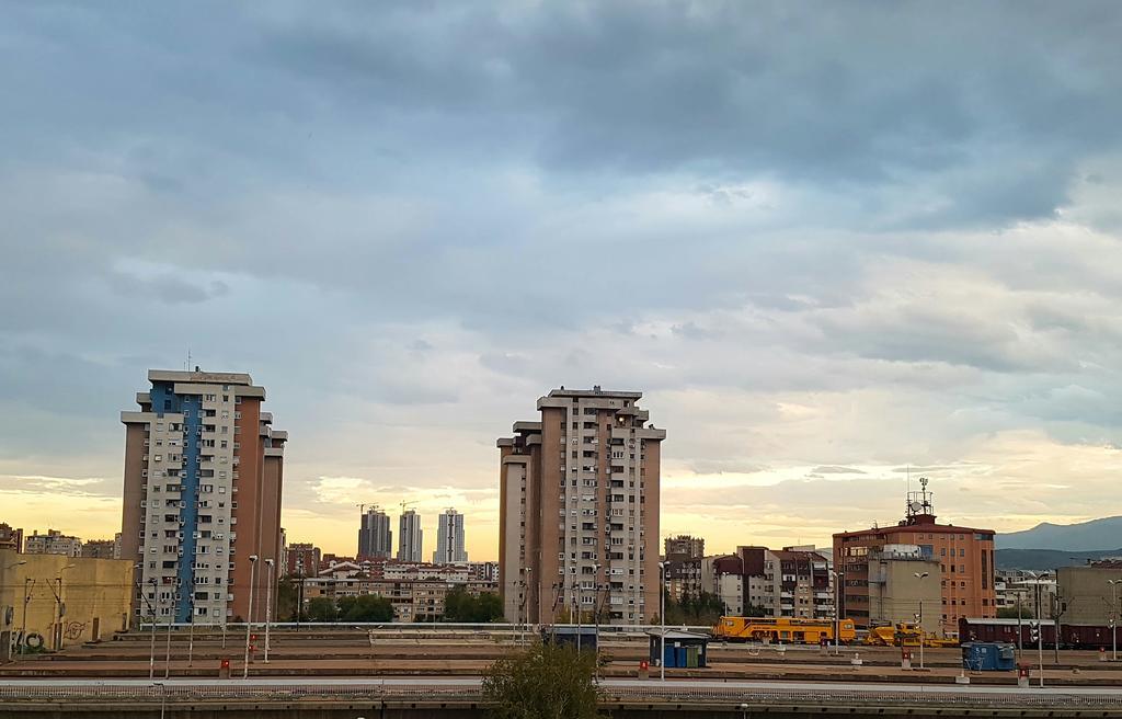 Smart Apartments Skopje Bagian luar foto