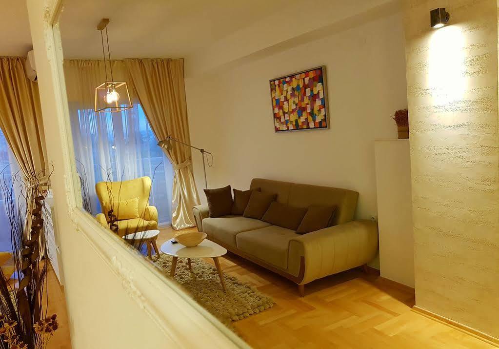 Smart Apartments Skopje Bagian luar foto