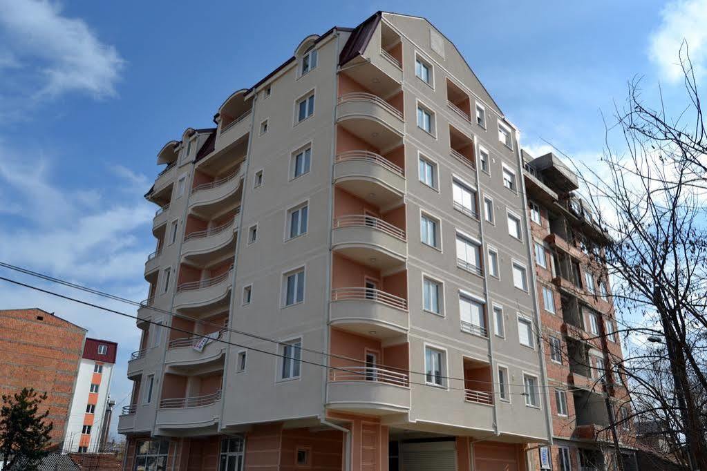 Smart Apartments Skopje Bagian luar foto