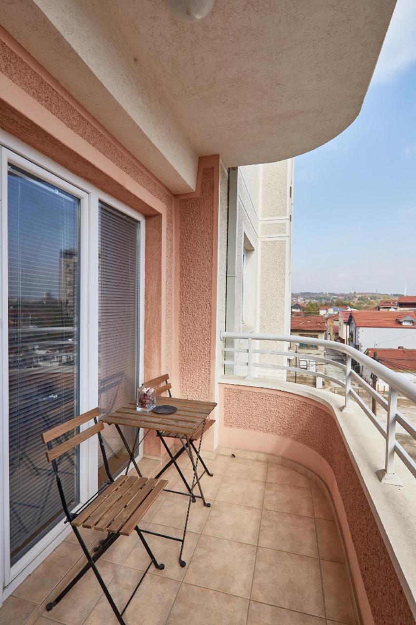 Smart Apartments Skopje Bagian luar foto