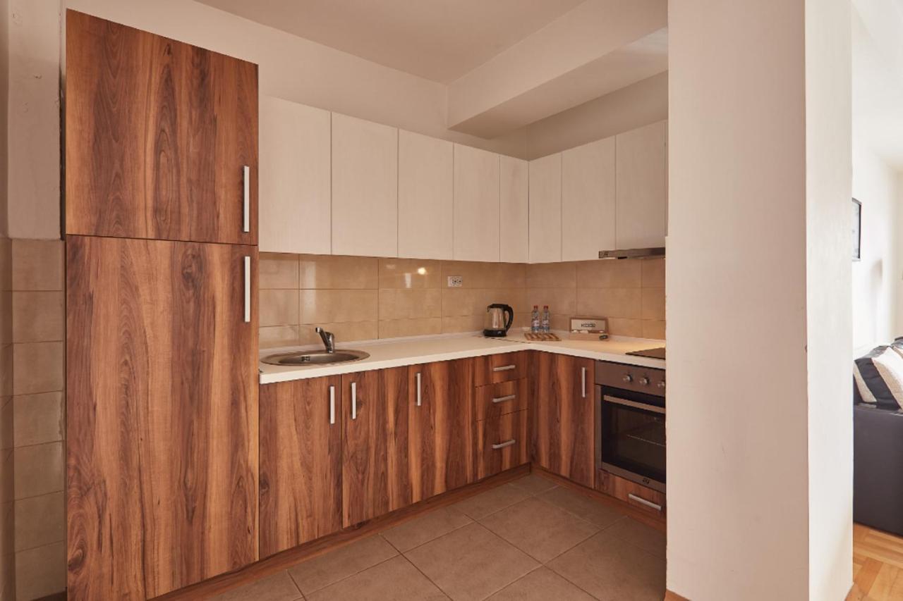 Smart Apartments Skopje Bagian luar foto